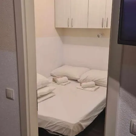 Aloha Appartement Makarska